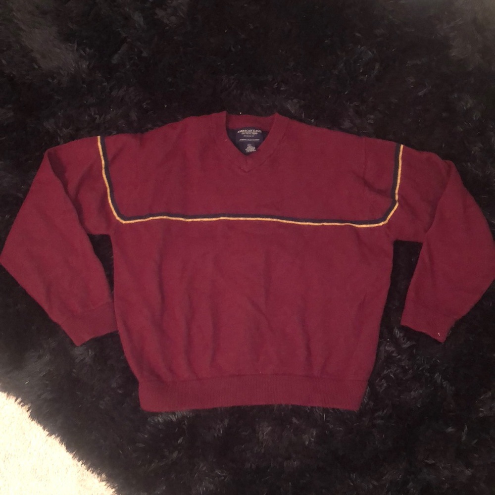 ❤️American eagle v-neck fuzzy sweater ❤️